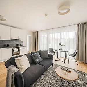  Ξενοδοχείο με διαμερίσματα Arbio I Liv's Place Lux