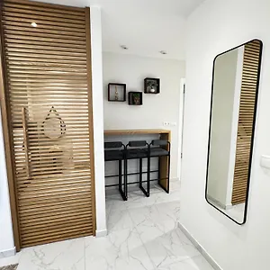  Appartement Zeus Design Apartmenthaus